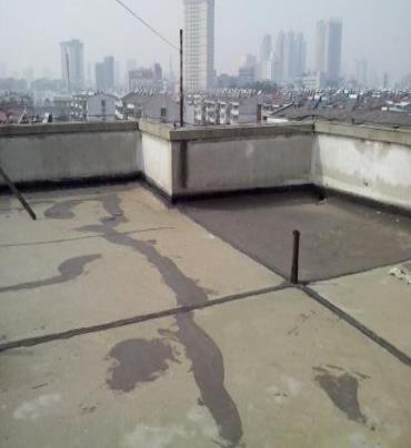 嘉荫漏水维修 楼顶漏水是什么原因，楼顶漏水维修方法是什么?