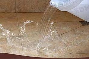 嘉荫漏水维修 免砸砖防水材料该如何施工